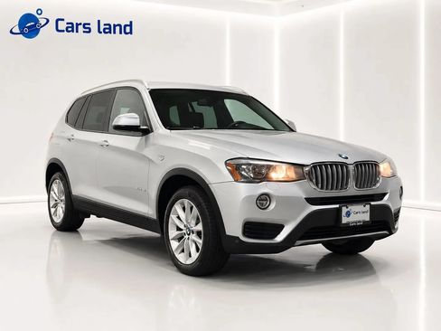 Used 2017 BMW X3 xDrive28i AWD/4WD image 1