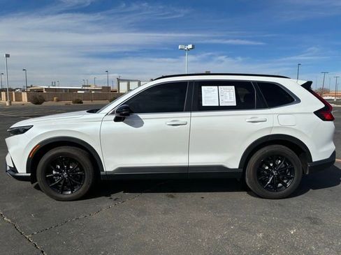 Used 2025 Honda CR-V Sport image 3