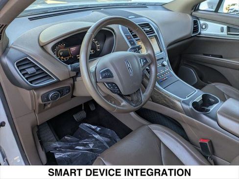 Used 2016 Lincoln MKX Reserve w/ Luxury Package image 12