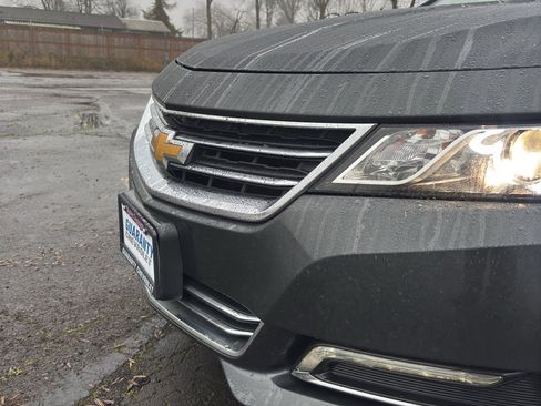 Used 2018 Chevrolet Impala Premier image 4