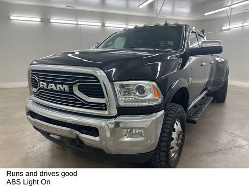 Used 2017 RAM 3500 Laramie Longhorn AWD/4WD image 6