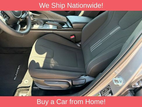 Used 2025 Hyundai Elantra Sport FWD image 9