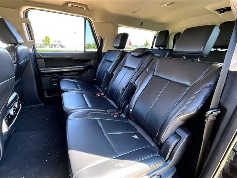 Used 2024 Ford Expedition Max XLT AWD/4WD image 31