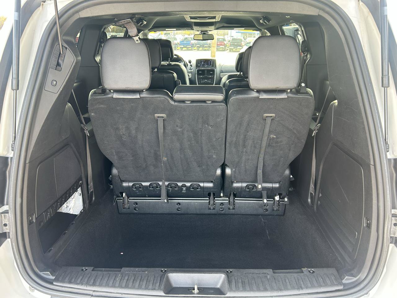 Used 2019 Dodge Grand Caravan GT FWD image 16