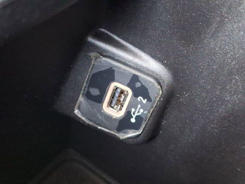 Used 2021 Jeep Gladiator Willys image 24