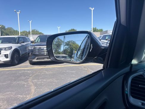 Used 2014 Hyundai Santa Fe Sport w/ Premium Equipment Package 03 FWD image 42