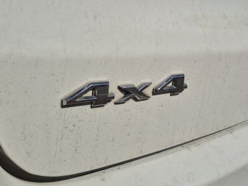 Used 2020 Jeep Compass Latitude AWD/4WD image 31
