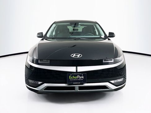 Used 2024 Hyundai Ioniq 5 SEL RWD image 2