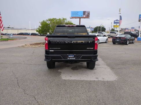 Used 2025 Chevrolet Silverado 1500 ZR2 w/ Technology Package AWD/4WD image 7