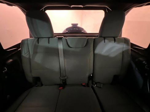 Certified 2024 Jeep Wrangler Sport S image 24