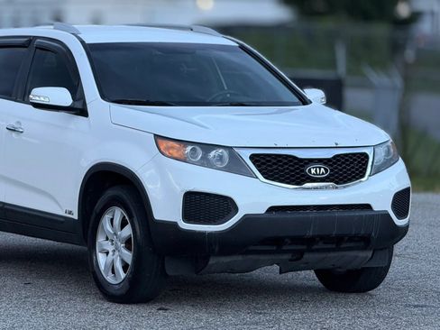 Used 2013 Kia Sorento LX AWD/4WD image 15