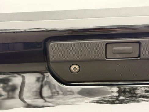 Used 2020 Chevrolet Silverado 1500 RST image 10