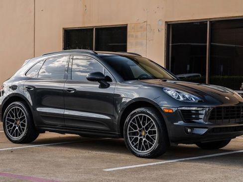 Used 2018 Porsche Macan image 52