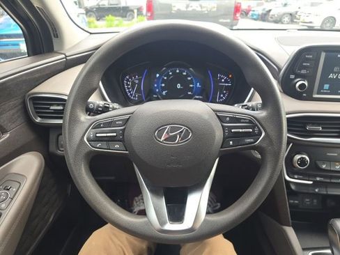 Used 2019 Hyundai Santa Fe SEL AWD/4WD image 16