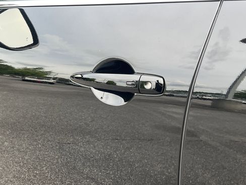 New 2026 Nissan Pathfinder SL FWD image 26