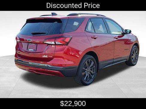 Certified 2023 Chevrolet Equinox RS w/ LPO, Floor Liner Package image 3