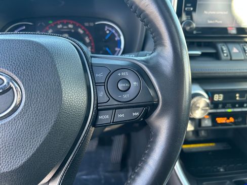 Used 2020 Toyota RAV4 XSE image 13