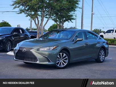 Used 2019 Lexus ES 350 w/ Accessory Package 2