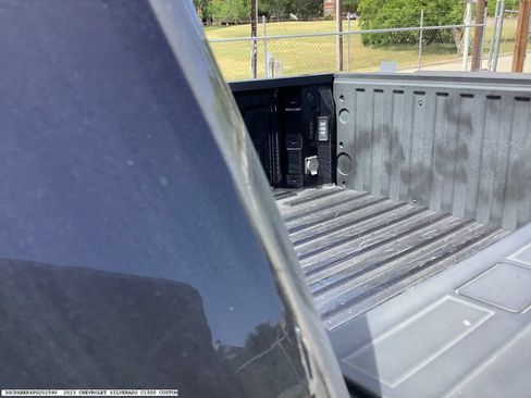 Used 2023 Chevrolet Silverado 1500 Custom RWD image 10