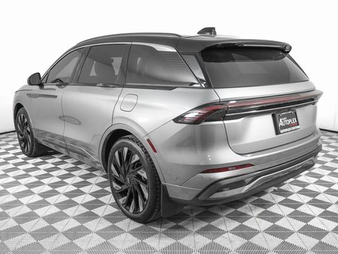 Used 2024 Lincoln Nautilus Black Label w/ Jet Appearance Package (87T) image 7