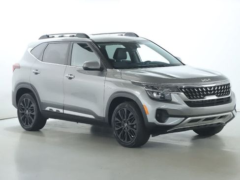 Used 2023 Kia Seltos Nightfall Edition AWD/4WD image 9