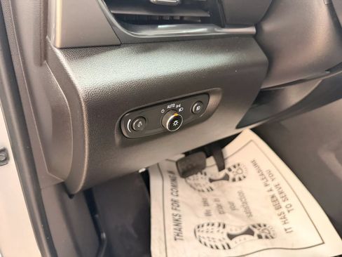 Used 2018 Chevrolet Traverse LT AWD/4WD image 27