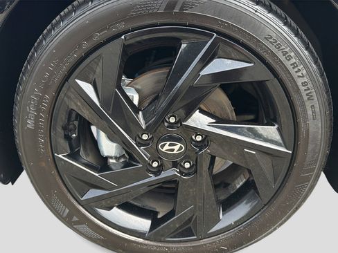 Certified 2026 Hyundai Elantra Sport FWD image 14