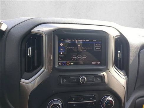 Used 2025 Chevrolet Silverado 1500 Custom RWD image 12