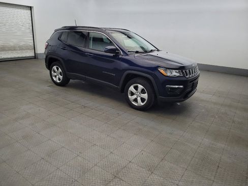 Used 2019 Jeep Compass Latitude AWD/4WD image 11