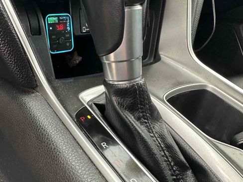 Used 2019 Honda Accord Sport image 21