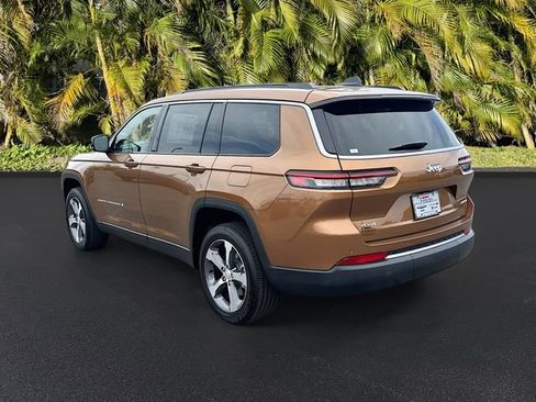 New 2026 Jeep Grand Cherokee L Limited w/ Trailer Tow Package AWD/4WD image 3