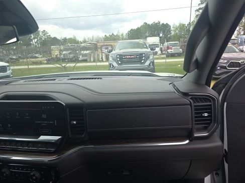 Used 2024 Chevrolet Silverado 1500 LT w/ Safety Package image 35