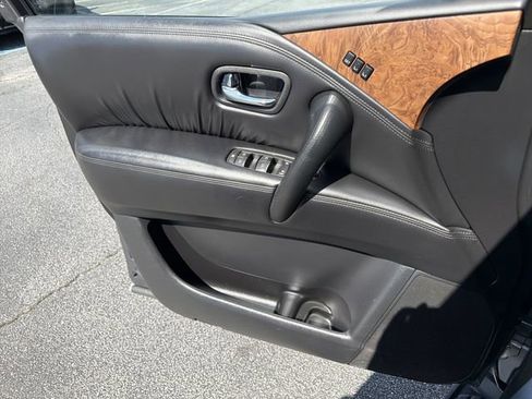 Certified 2024 Nissan Armada SL w/ Captain's Chairs Package AWD/4WD image 17
