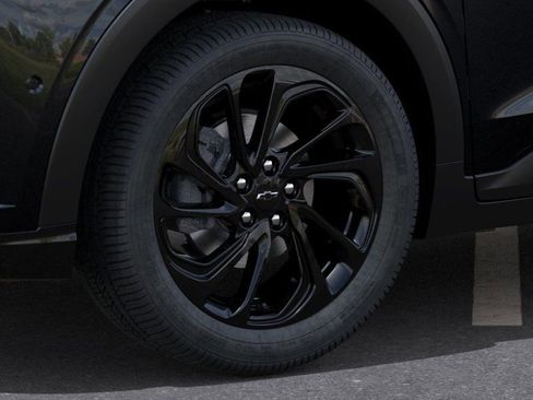 New 2027 Chevrolet Bolt RS w/ Super Cruise Package FWD image 9