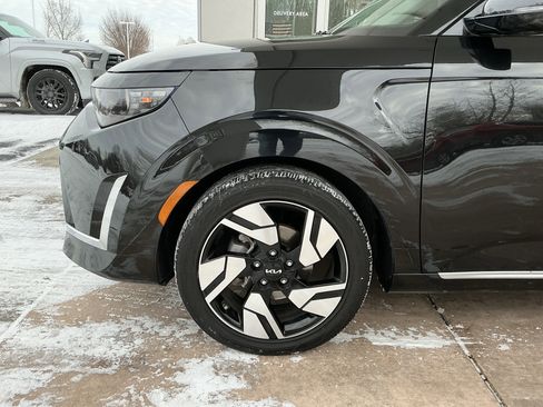 Used 2023 Kia Soul GT-Line image 25