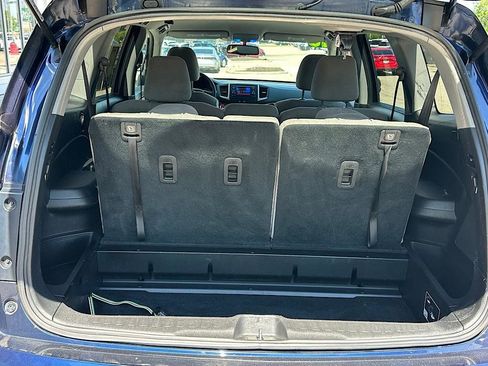 Used 2016 Honda Pilot LX image 9