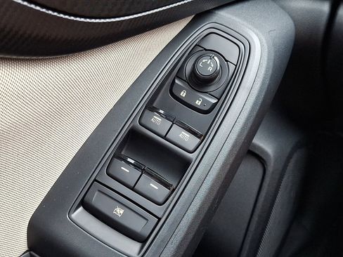 Used 2019 Subaru Impreza 2.0i Premium AWD/4WD image 25