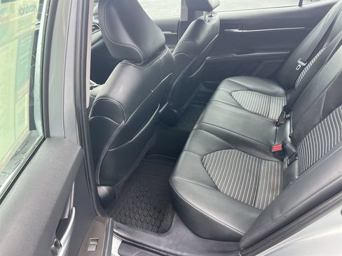 Used 2023 Toyota Camry SE FWD image 31