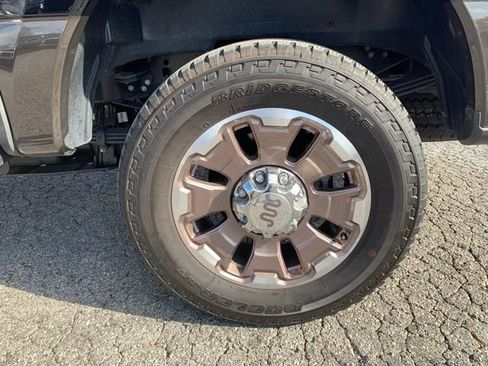 Certified 2025 Ford F350 King Ranch image 32