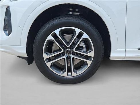 Used 2026 Audi Q5 Premium AWD/4WD image 21