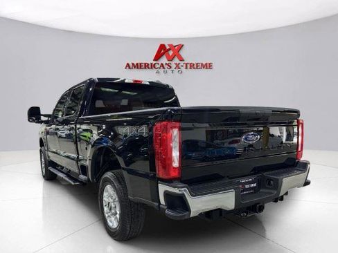 Used 2025 Ford F250 XLT AWD/4WD image 5