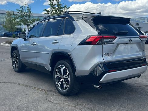 Used 2023 Toyota RAV4 XSE AWD/4WD image 7