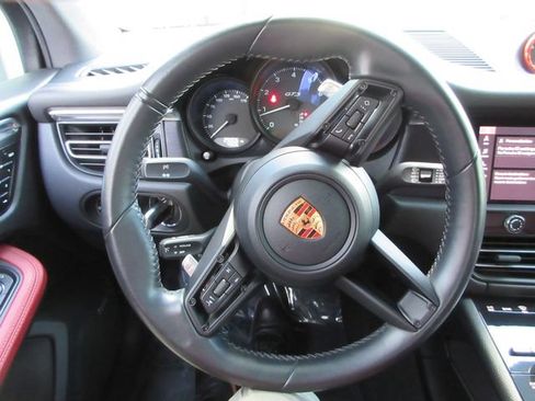 Certified 2022 Porsche Macan GTS AWD/4WD image 37