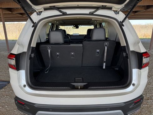 Used 2025 Honda Pilot Touring image 35