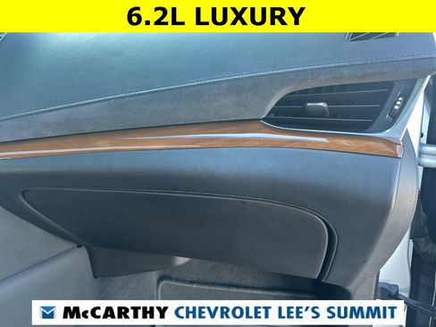 Used 2019 Cadillac Escalade Luxury image 46