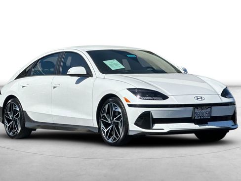 Used 2023 Hyundai Ioniq 6 SEL image 8