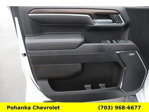 Certified 2023 GMC Sierra 1500 SLT w/ SLT Convenience Package AWD/4WD image 27