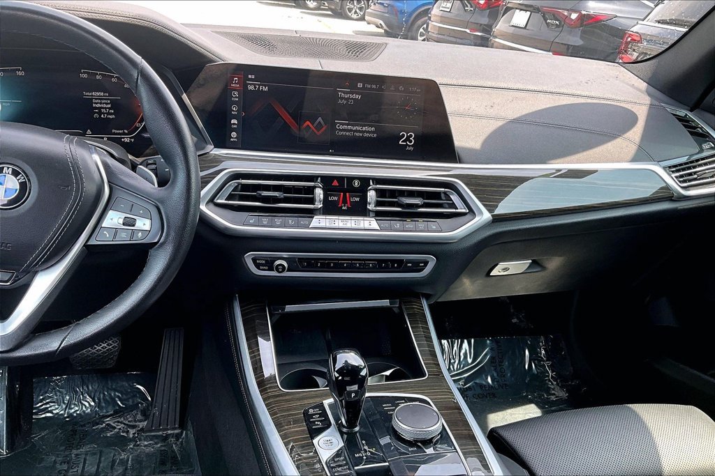 Used 2023 BMW X5 xDrive40i AWD/4WD image 8