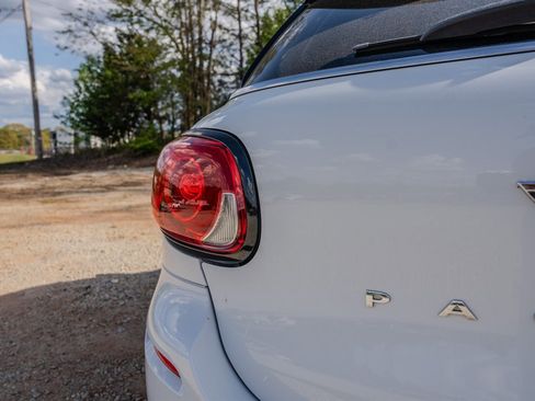 Used 2015 MINI Cooper Paceman S image 10