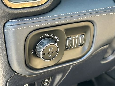 Certified 2021 RAM 1500 Limited image 42